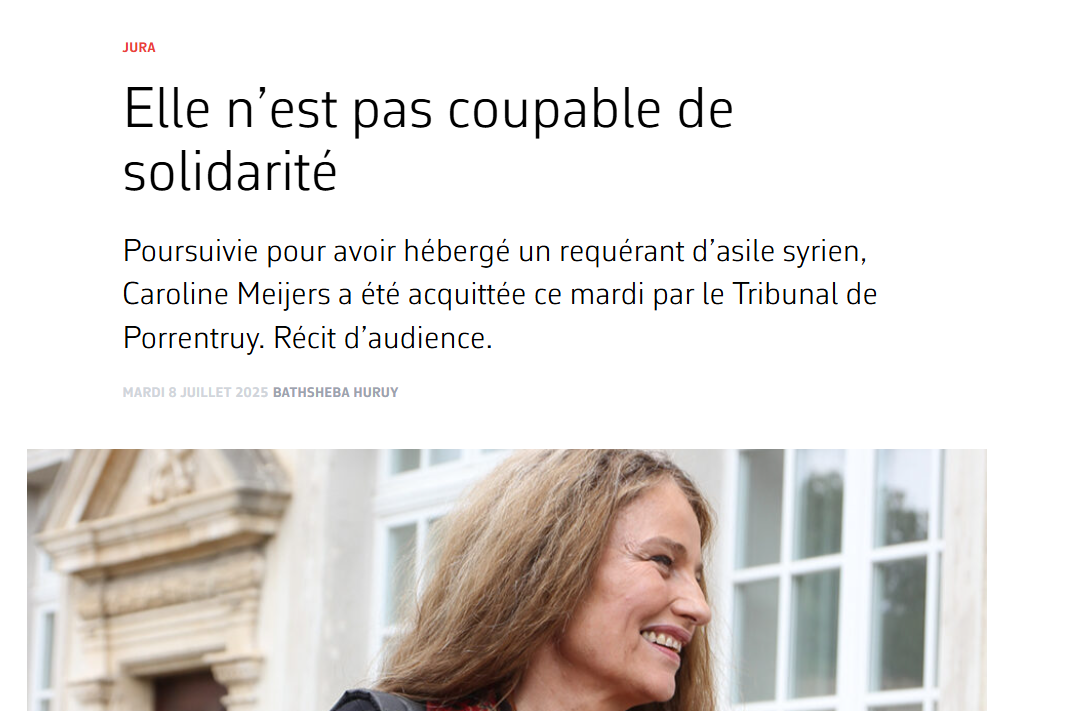 Titel des Artikels "Elle n'est pas coupable de solidarité" auf der Webseite von Le Courrier